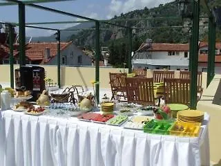 카레타 카레타 2*